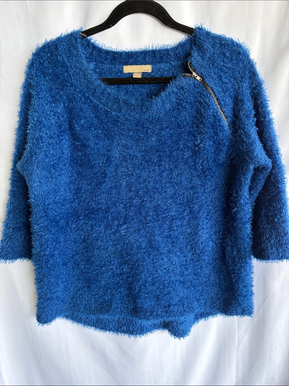 One A Blue High-Low Fuzzy Crew Neck Sweater with Zipper Shoulder - L, 23”, 25”L